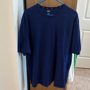 GAP Men's Deep Blue Short Sleeve Tee